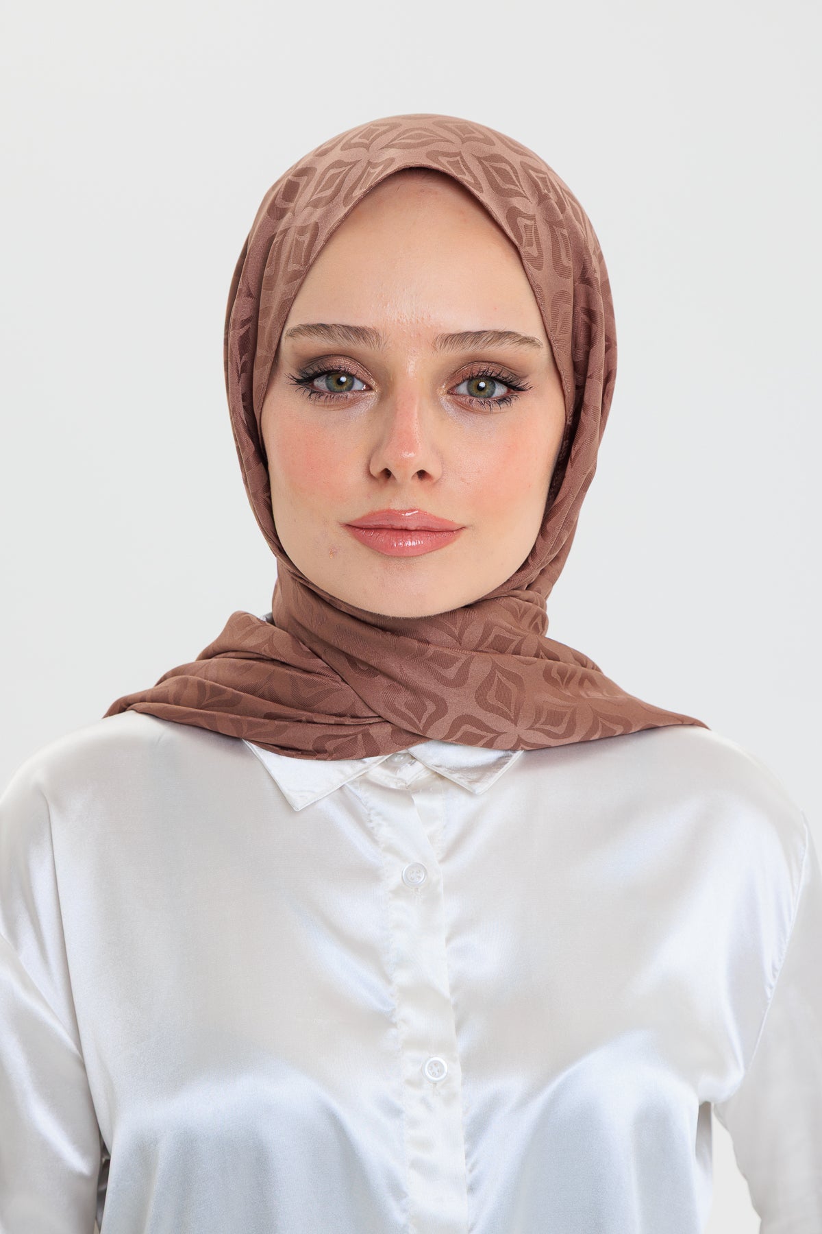 DELMAR Lior Koyu Kahve Lale Desenli Pamuklu Jakarlı Şal