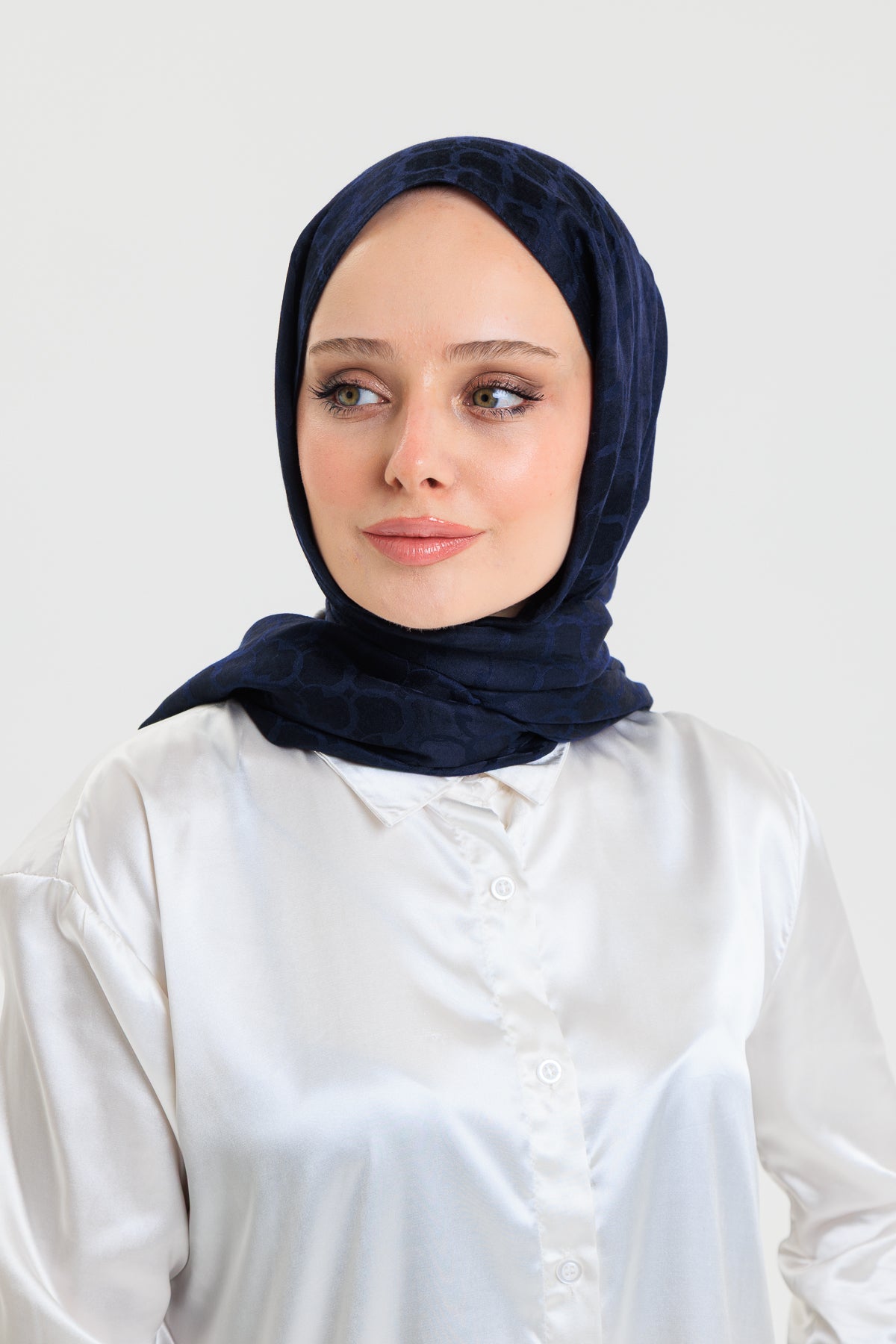 DELMAR Lior Lacivert Halka Desenli Jakarlı Şal