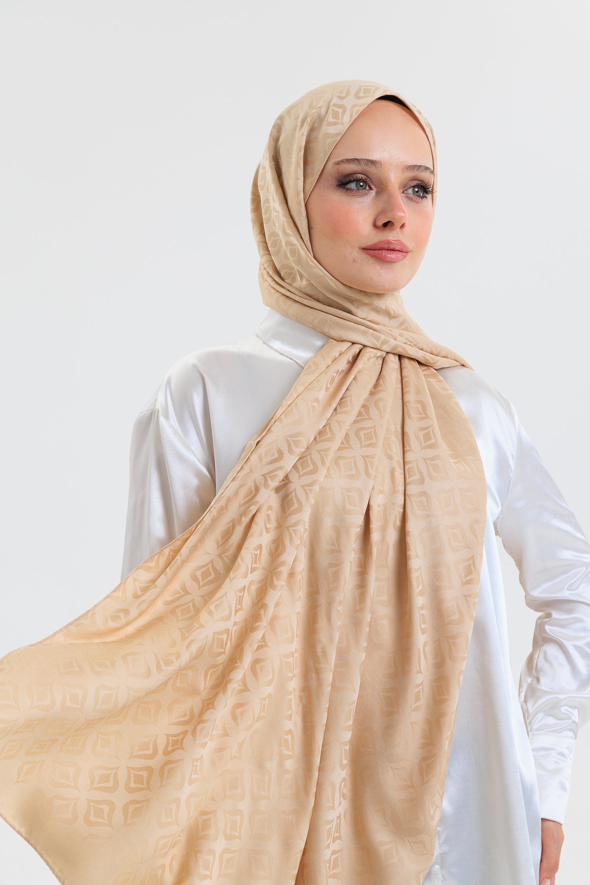 DELMAR Lior Açık Kahve Lale Desenli Pamuklu Jakarlı Şal