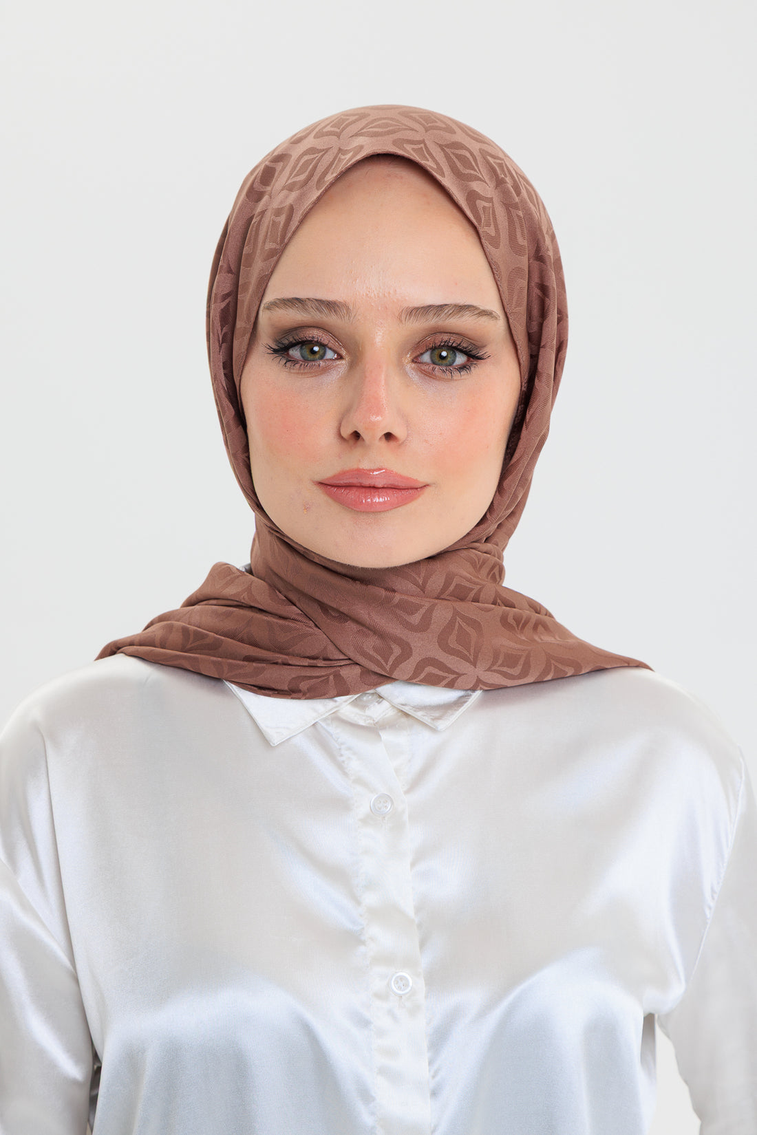 DELMAR Lior Koyu Kahve Lale Desenli Pamuklu Jakarlı Şal