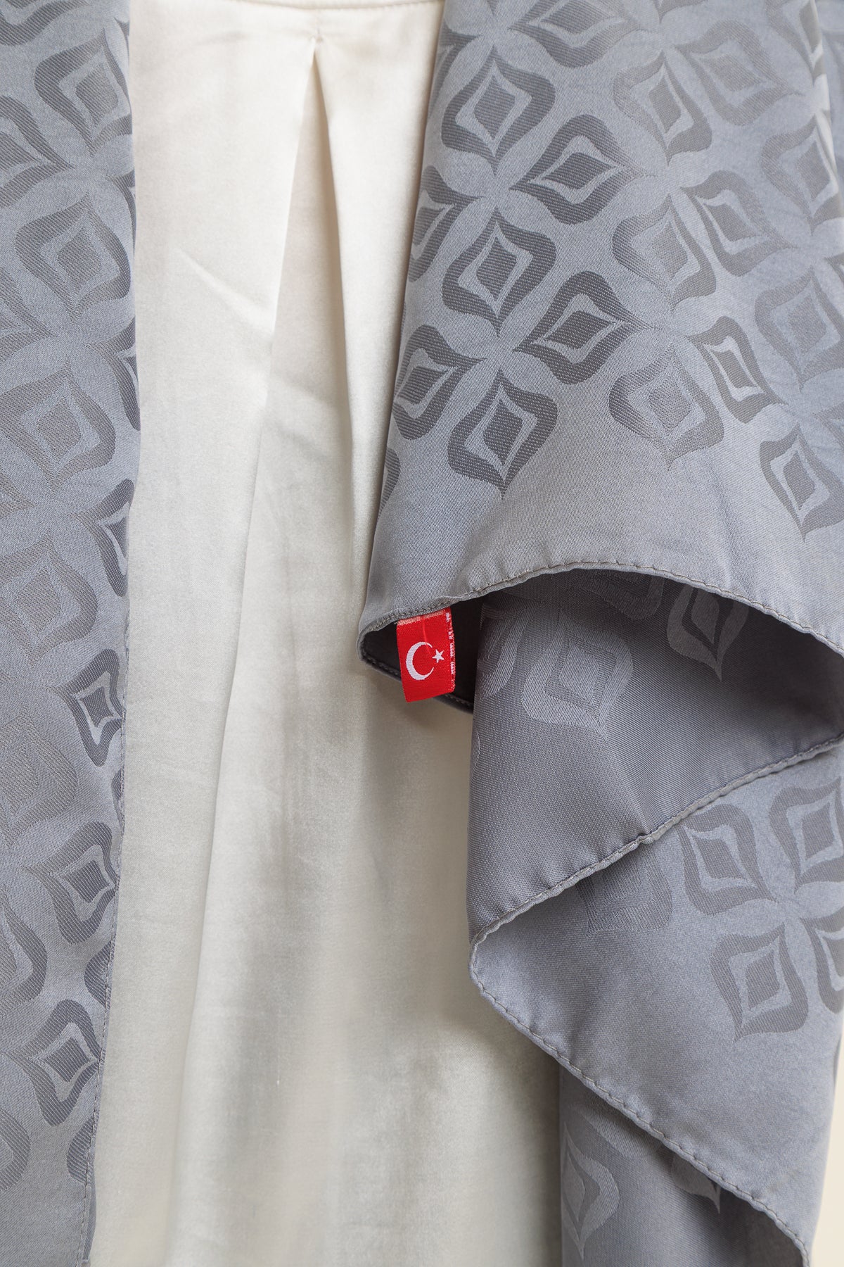 DELMAR Lior Koyu Gri Lale Desenli Pamuklu Jakarlı Şal