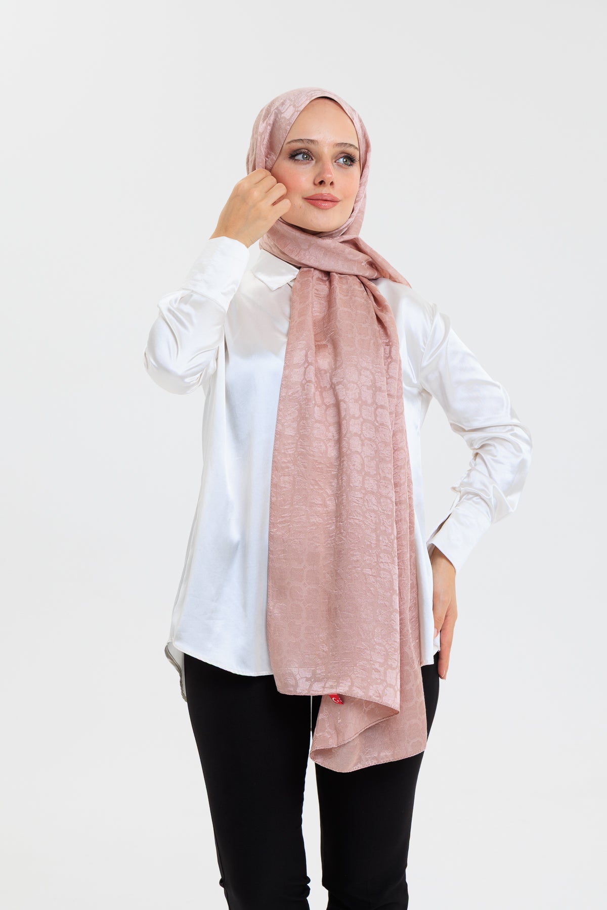 DELMAR Lior Pembe Halka Desenli Jakarlı Şal