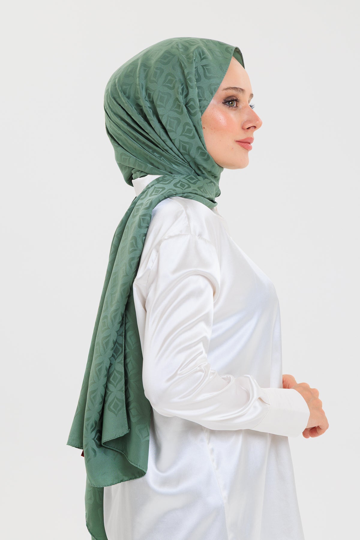 DELMAR Lior Yeşil Lale Desenli Pamuklu Jakarlı Şal